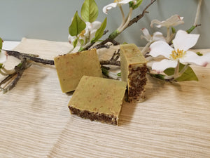 Face Everything Soap-Unscented-Faint Herbal Scented Cold Processed (Light Color) - GreenLiving4Life